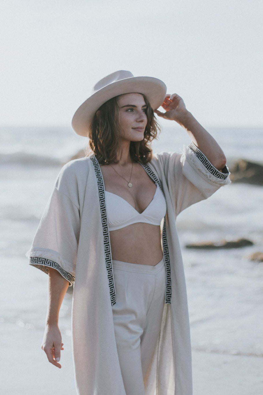 Yoake Ash White Hoodie Kimono