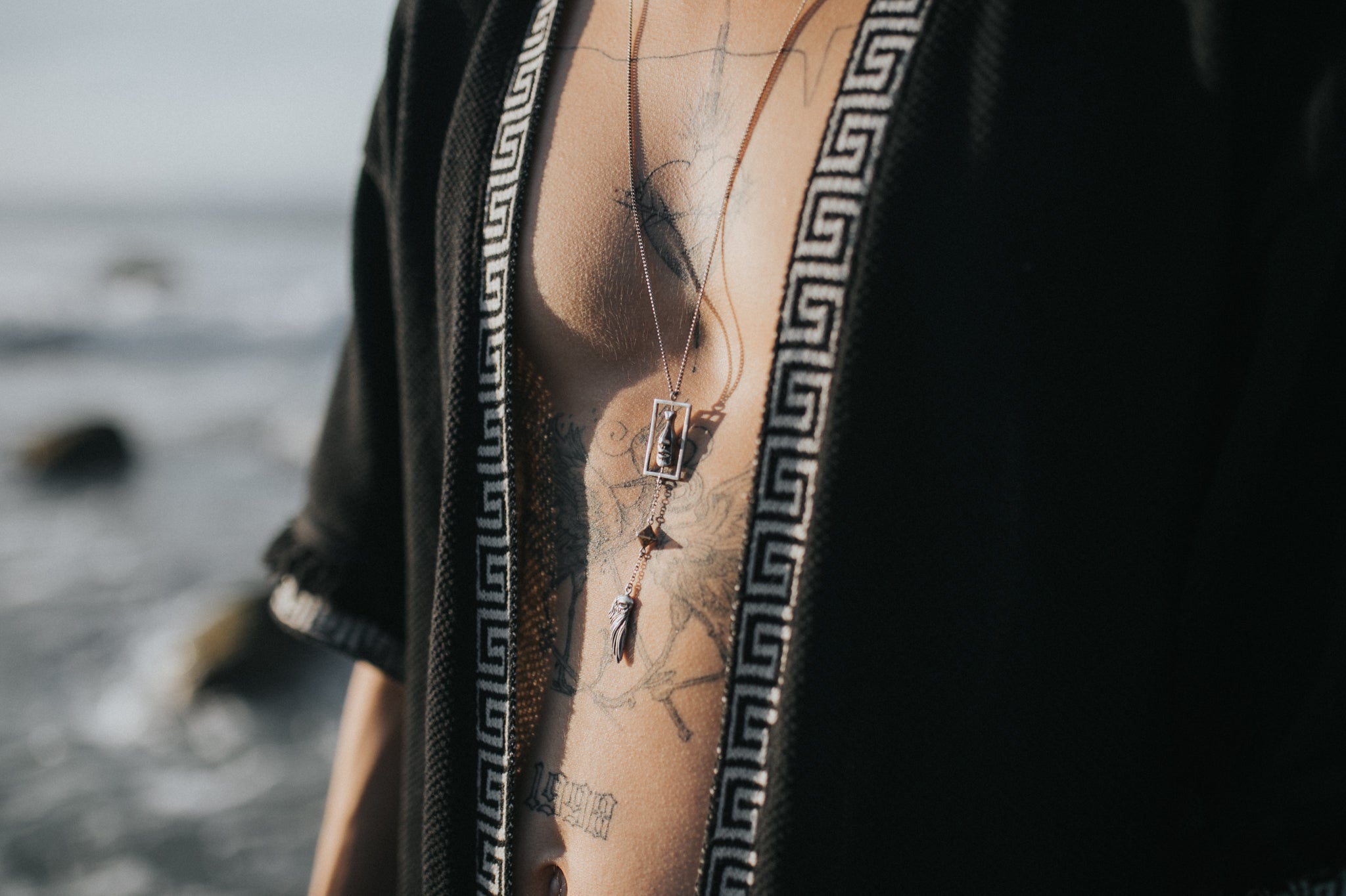 Yoru Black Hoodie Kimono