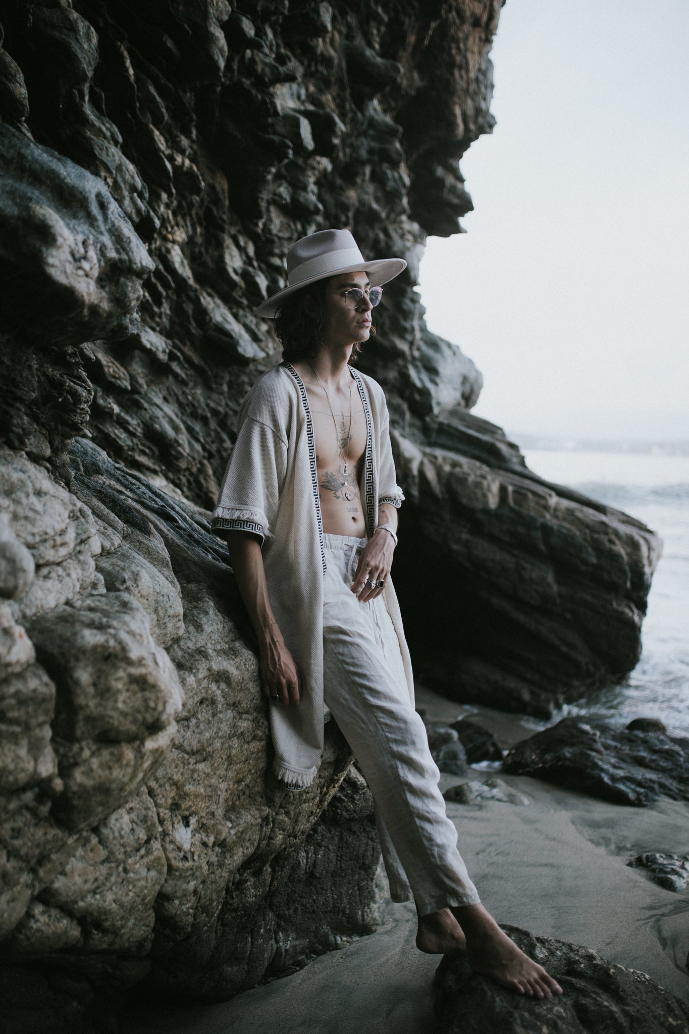 Yoake Ash White Hoodie Kimono