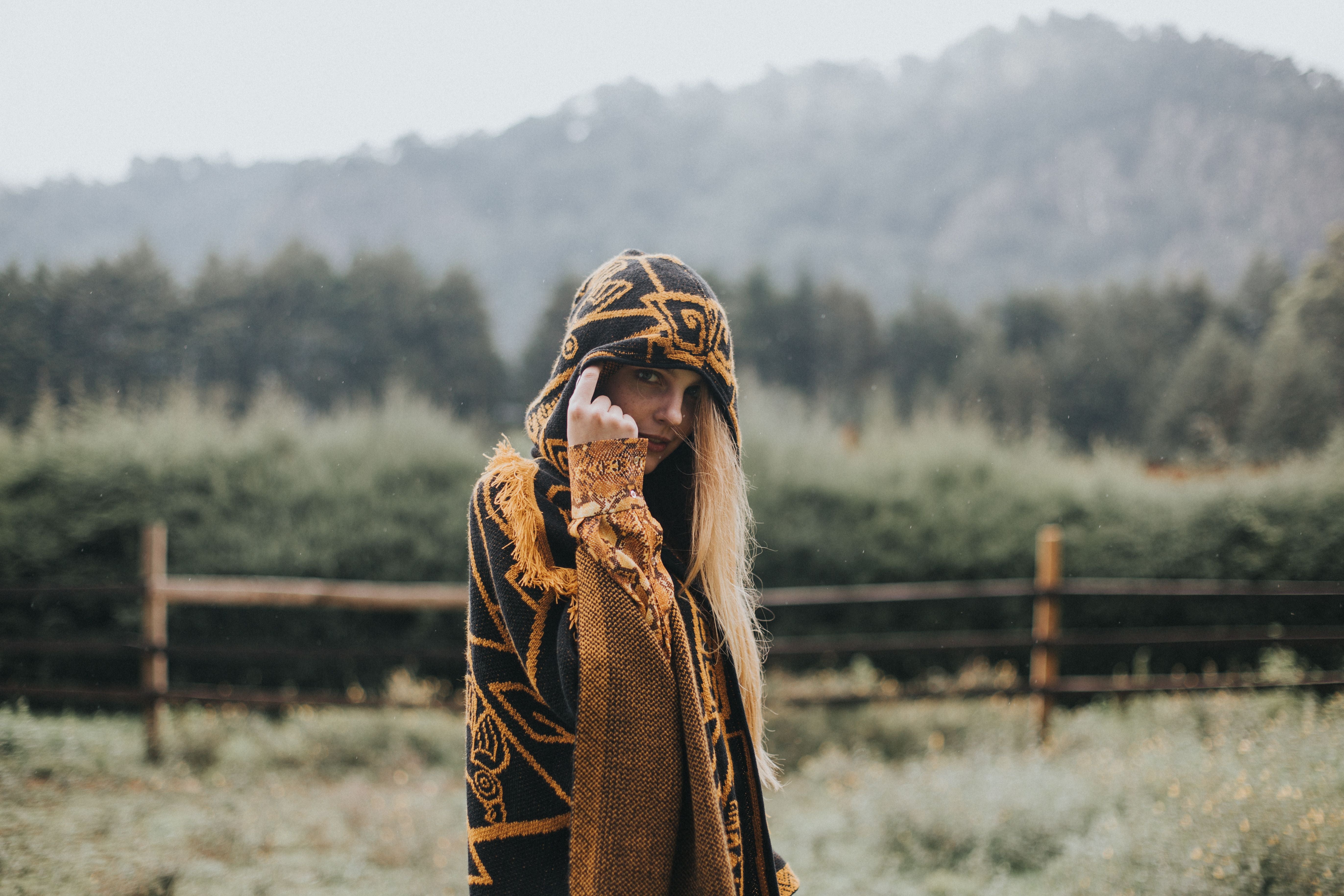 Quetzal Poncho